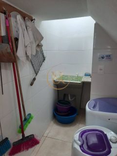 Casa na avenida da praia do perequê disponível para temporada