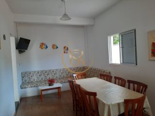 Casa na avenida da praia do perequê disponível para temporada