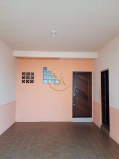 Casa na avenida da praia do perequê disponível para temporada