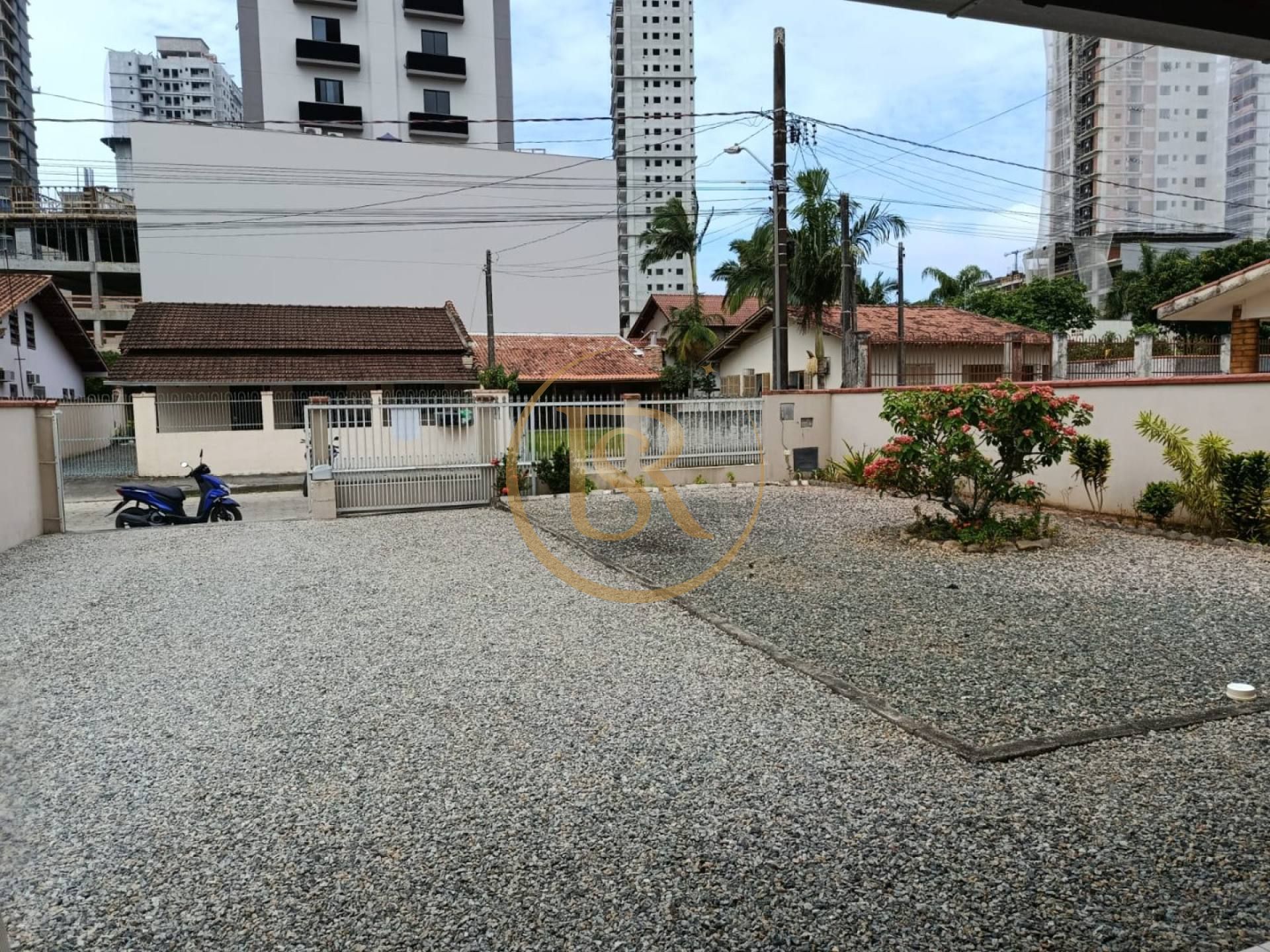 Casa para Locação de Temporada – Rua Francisca Passarelli