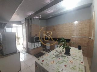 Casa Para Vender com 03 quartos 01 suítes no bairro Vila Nova em Porto Belo