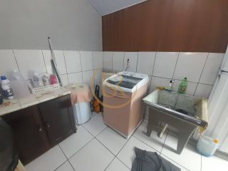 Casa Para Vender com 03 quartos 01 suítes no bairro Vila Nova em Porto Belo