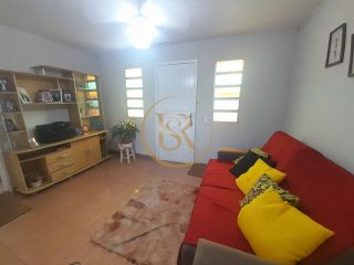 Casa Para Vender com 03 quartos 01 suítes no bairro Vila Nova em Porto Belo