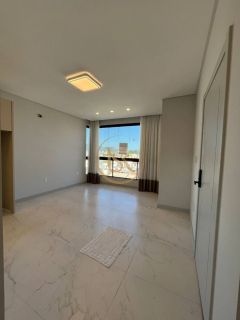 Apartamento semimobiliado