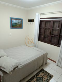 Casa Para Alugar com 3 quartos 1 suítes no bairro Balneário perequê em Porto Belo