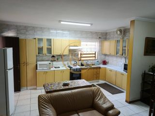 Casa Para Alugar com 3 quartos 1 suítes no bairro Balneário perequê em Porto Belo