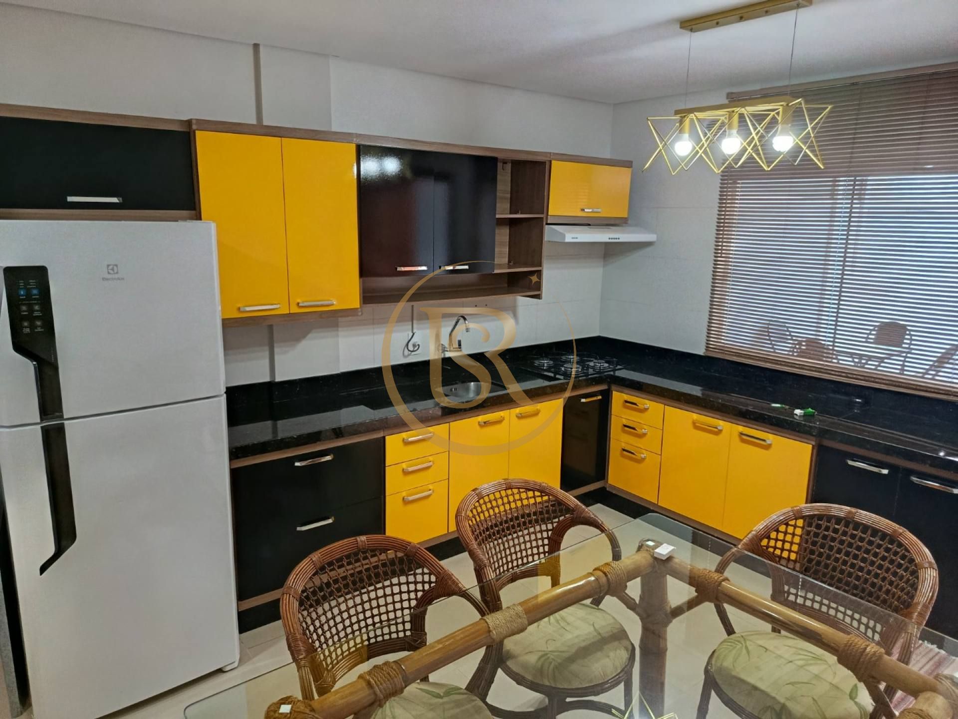 Sobrado Mobiliado para Locação Anual – Vila Nova, Porto Belo