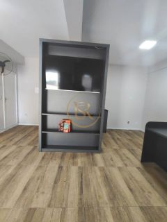 Sala mobiliada na Avenida Senador Atílio Fontana (PRAIA DO PEREQUÊ) Porto Belo -SC