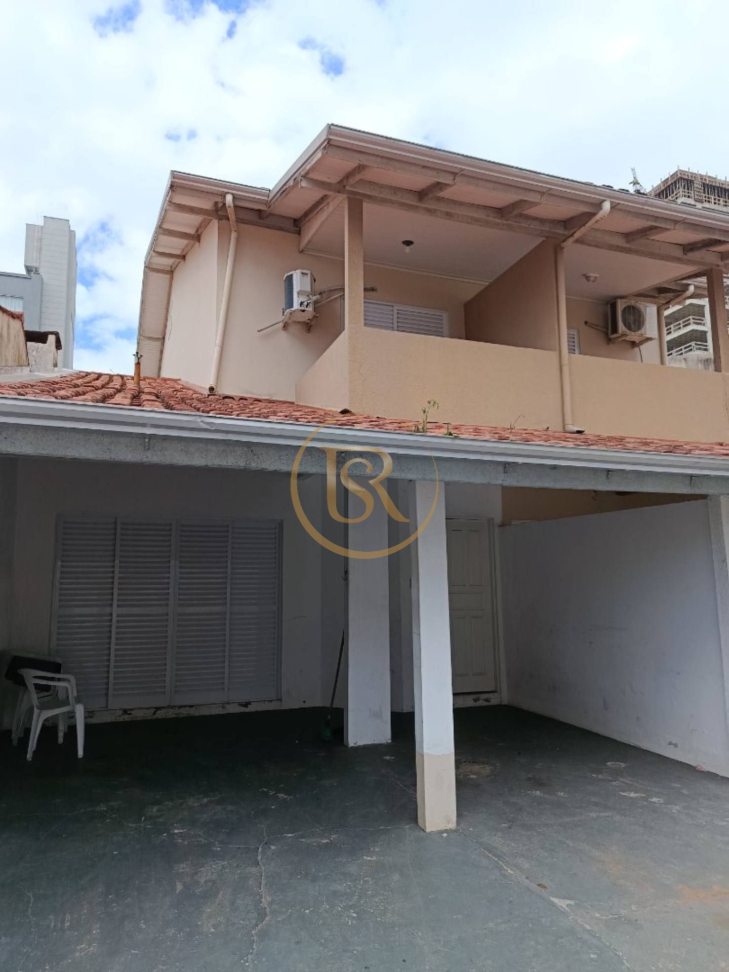 Sobrado Disponível para Locação – Balneário Perequê