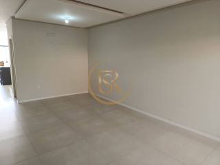 Sobrado para Locação Anual – Jardim Dourado, Porto Belo