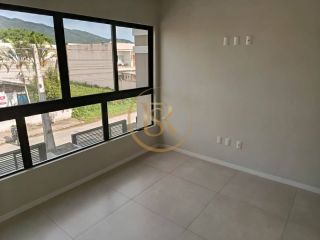 Sobrado para Locação Anual – Jardim Dourado, Porto Belo