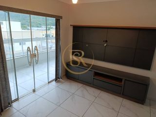 Apartamento Para Alugar com 2 quartos 1 suítes no bairro Balneário perequê em Porto Belo