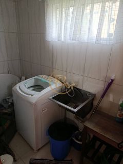 Casa Para Alugar com 3 quartos no bairro Meia Praia em Itapema