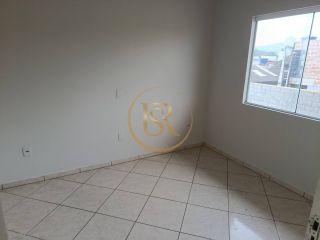 Aluguel Anual: Apartamento Aconchegante de 2 Dormitórios