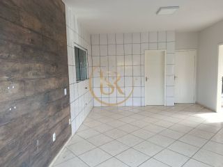Aluguel Anual: Apartamento Aconchegante de 2 Dormitórios