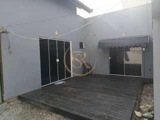Aluguel Anual - Casa de Fundos