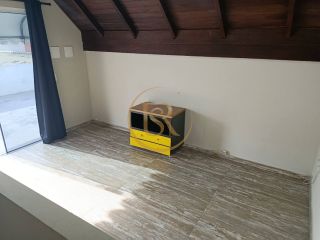 Aluguel Anual - Casa de Fundos