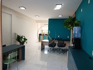 Sala Comercial Mobiliada para Locação em Porto Belo