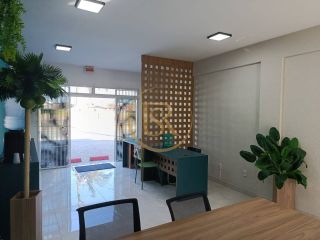 Sala Comercial Mobiliada para Locação em Porto Belo
