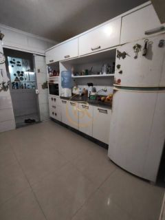 Compre  Sobrado no Perequê