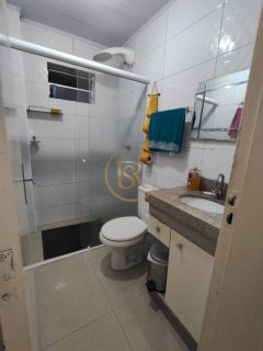 Compre  Sobrado no Perequê
