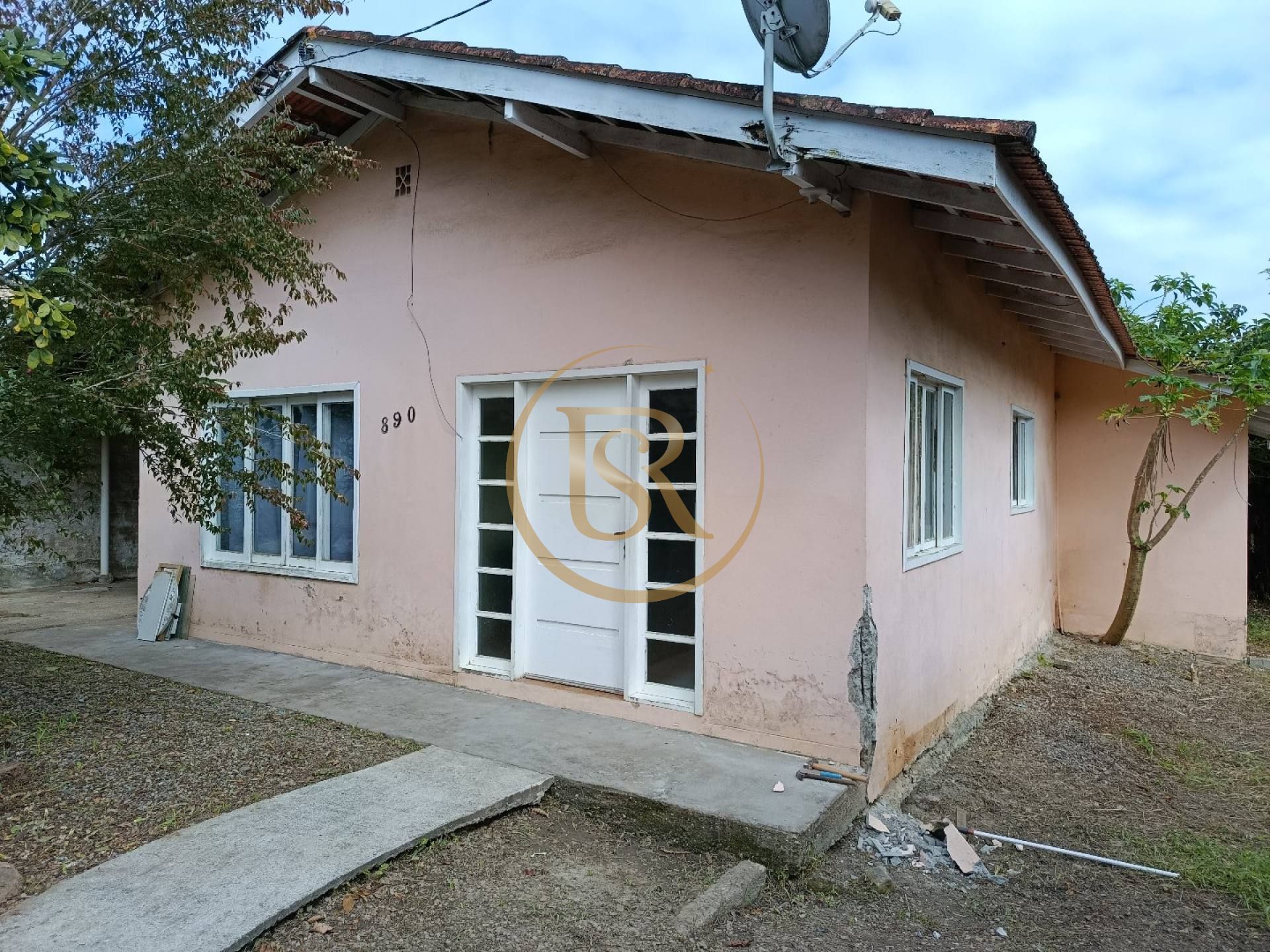 Casa Para Alugar com 3 quartos 1 suítes no bairro Centro em Porto Belo