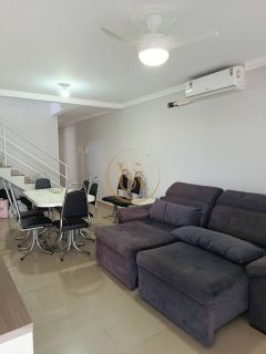 Sobrado para locação anual – Porto Belo
