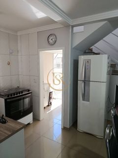 Sobrado para locação anual – Porto Belo