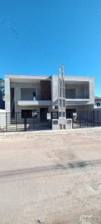 Sobrado Com Piscina no Itacolomi em Balneário Piçarras
