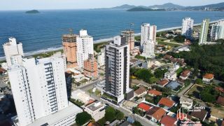 Apartamento com 3 Suítes no Itacolomi em Balneário Piçarras