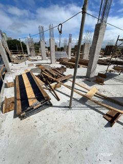 Apartamento com 3 Suítes no Itacolomi em Balneário Piçarras