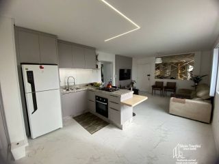 Apartamento com 3 Dormitórios no Centro em Balneário Piçarras