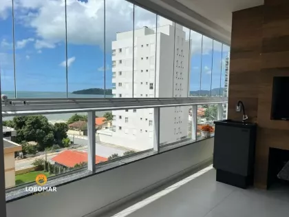 Apartamento Mobiliado com 3 Dormitórios no Centro em Balneário Piçarras
