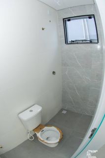 Sobrado com 2 Suítes Na Armação em Penha