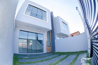 Sobrado com 2 Suítes Na Armação em Penha