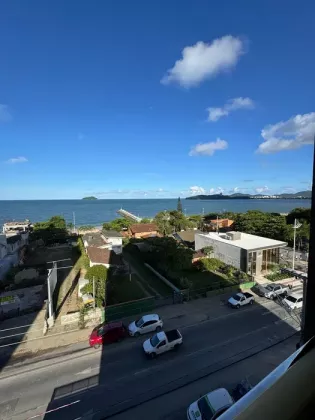 Apartamento com 3 Quartos no Centro em Balneário Piçarras