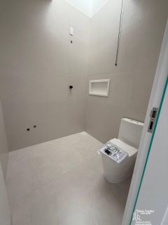 Casa com 3 Dormitórios no Itacolomi em Balneário Piçarras