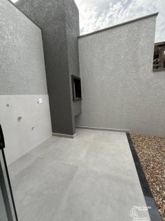 Casa com 3 Dormitórios no Itacolomi em Balneário Piçarras