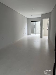 Casa com 3 Dormitórios no Itacolomi em Balneário Piçarras