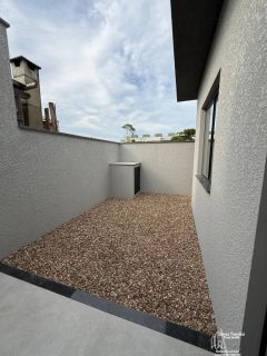 Casa com 3 Dormitórios no Itacolomi em Balneário Piçarras