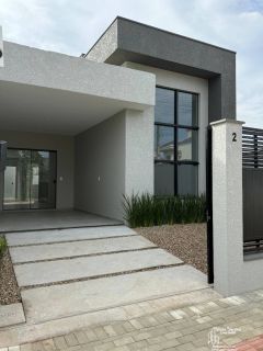 Casa com 3 Dormitórios no Itacolomi em Balneário Piçarras
