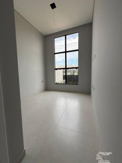 Casa com 3 Dormitórios no Itacolomi em Balneário Piçarras