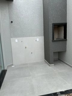 Casa com 3 Dormitórios no Itacolomi em Balneário Piçarras