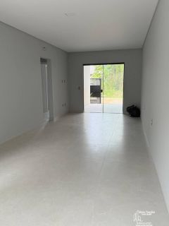 Casa com 3 Dormitórios no Itacolomi em Balneário Piçarras