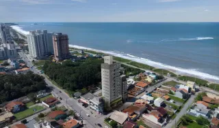 Apartamento com 2 Suítes - Quadra Mar em Balneário Piçarras