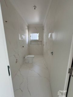Sobrado com 3 Quartos no Itacolomi em Balneário Piçarras