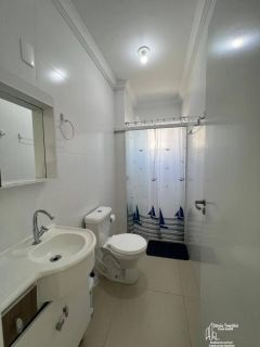 Apartamento Mobiliado com 2 quartos no Itacolomi em Balneário Piçarras