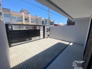 Sobrado com 3 suítes no Itacolomi em Balneário Piçarras