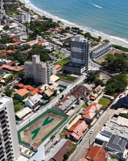 Apartamento com 3 quartos na  Armação em Penha