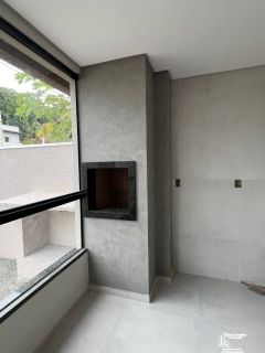 Apartamento  com 3 Quartos, sendo 1 Suíte no Itacolomi em Balneário Piçarras